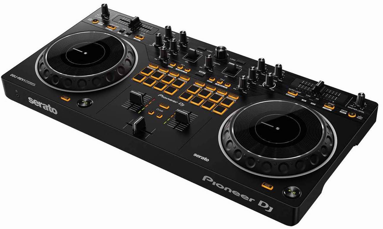 Los nuevos controladores Pioneer DJ DDJ-REV1 y DDJ-REV7 te ofrecen un control absoluto de tu software Serato Pro para que puedas crear música sin límites.