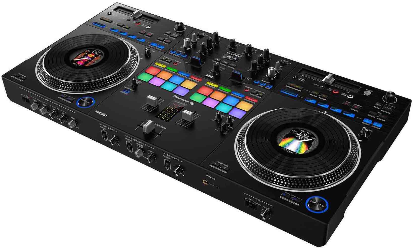 Los nuevos controladores Pioneer DJ DDJ-REV1 y DDJ-REV7 te ofrecen un control absoluto de tu software Serato Pro para que puedas crear música sin límites.