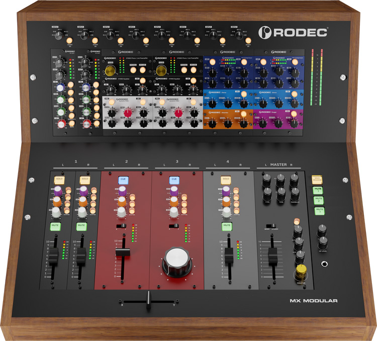 Rodec MX Modular es una consola de mezclas modular DJ que representa la siguiente generación de equipamiento creativo de audio, difuminando las fronteras entre el estudio y escenario