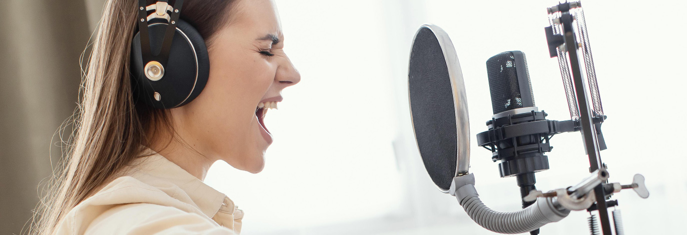 Mejorar el sonido de tu micrófono es fundamental para obtener resultados profesionales en cualquier proyecto de audio.