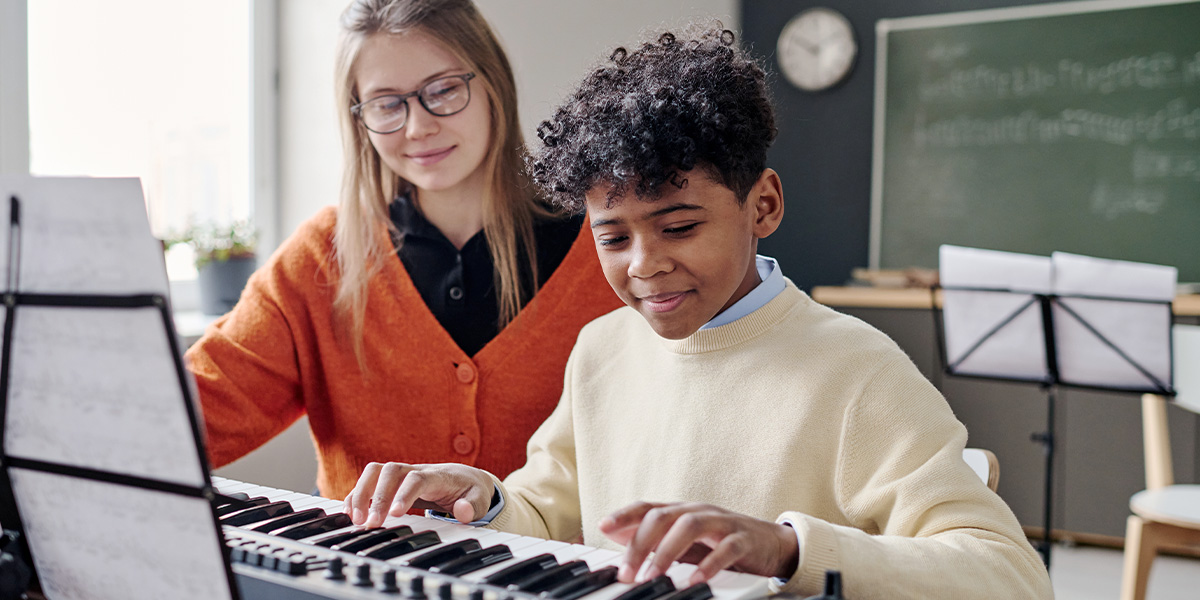 Todo lo que necesitas para la Vuelta al cole, lo tienes en Drunkat! Teclados musicales.