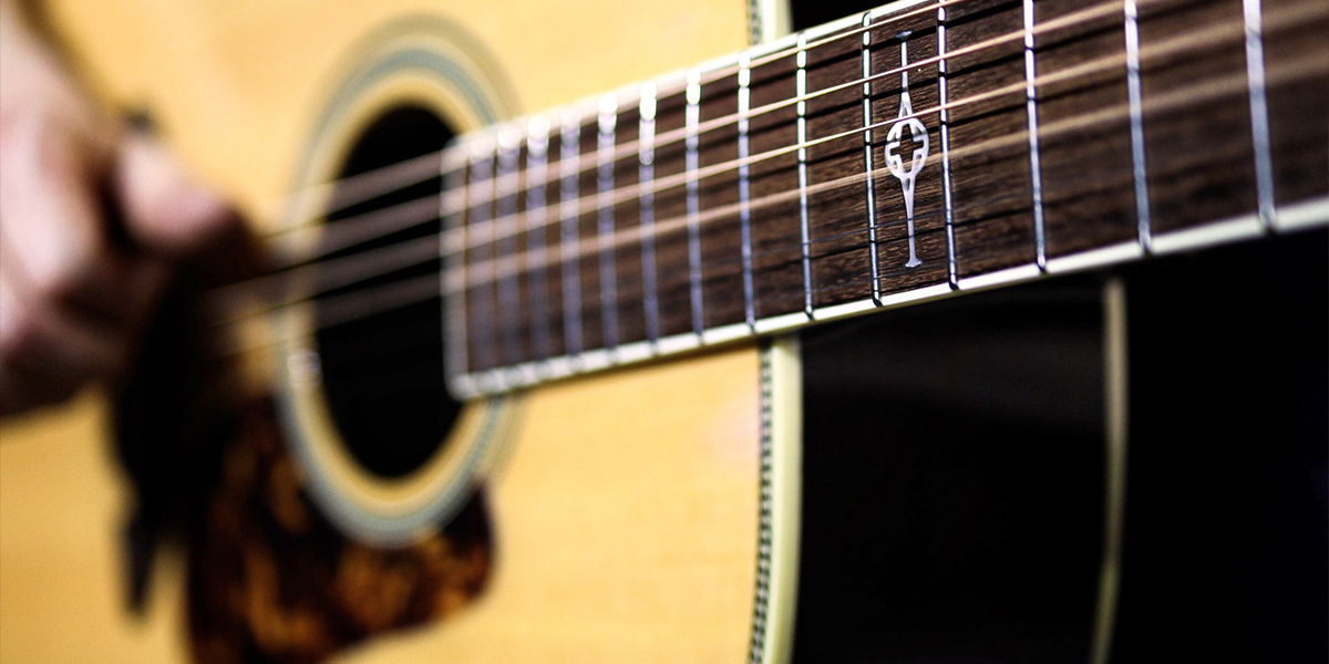 Alvarez se distingue por crear guitarras que combinan calidad, valor y diseño pensado para la creatividad del músico.