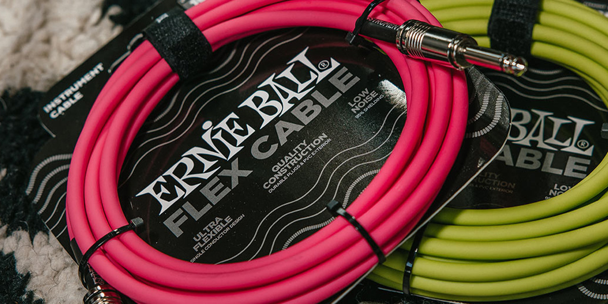 Ernie Ball ofrece púas, correas, pedales, slides, herramientas de mantenimiento y más,